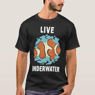 水中のピエロ・アネモンを生きる Tシャツ