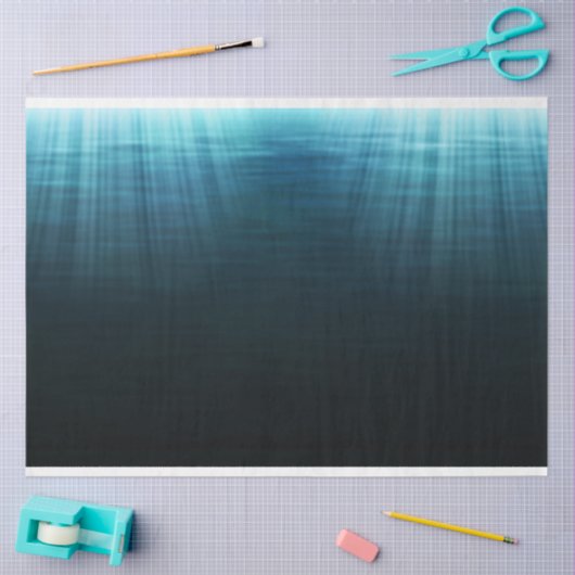 水中の暗い水の分離背景 薄葉紙 (クラフト)