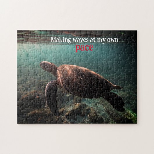 水中を泳ぐアオウミガメ ジグソーパズル (横)