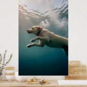 水中ハウンドは水中で優雅に泳ぐ ポスター (キッチン)