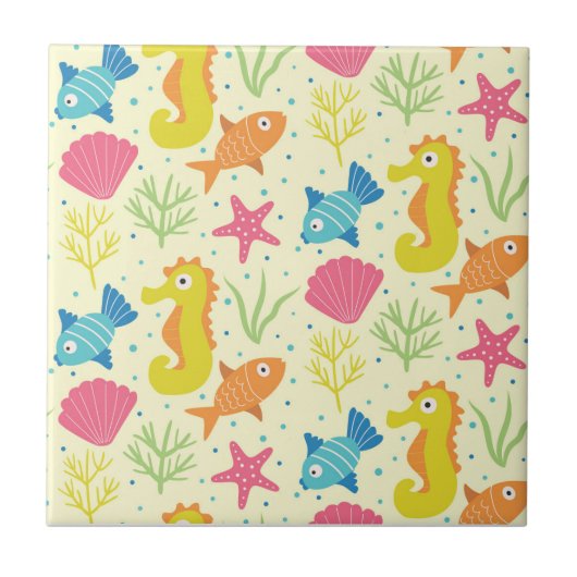 水中海の乗用馬、ヒトデと貝殻 タイル (正面)