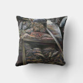 水中競技は、エルサレムの砂漠の風にキスをした クッション (裏面)