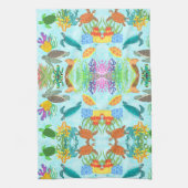 水中鮮やかカメとサンゴ キッチンタオル (縦)