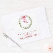 水伝統的色クリスマスリースのTo & From スクエアシール (封筒)