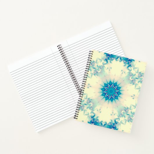 水凍ってい青霜の降りた冬の雪片 ノートブック (内部)