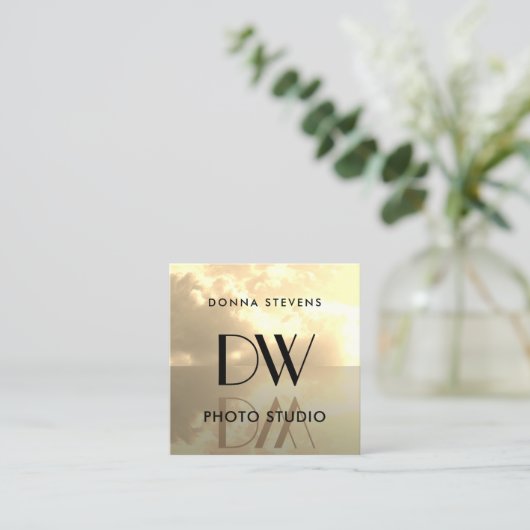 水平移動イニシャル飛んでいる記号 スクエア名刺 (スタンド正面)