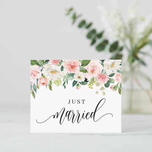 水彩かわいらし春の花たった今結婚しましたカード (スタンド正面)