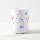 水彩のにじみで描いたおいしそうなマカロン コーヒーマグカップ (中央)