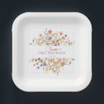 水彩のワイルドフラワーガール 1歳の誕生日 ペーパープレート<br><div class="desc">当社の「Our Little Wildflower」ペーパープレートに、お誕生日のお菓子を美しい花咲くベッドの上に置いてお召し上がりください。これらのプレミアムの使い捨てプレートは、鮮やかなワイルドフラワー、繊細な蝶、 whimsicalなトンボでいっぱいの、手描きの水彩の草原のデザインが特徴です。</div>