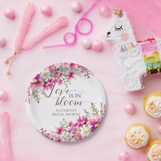 水彩の明るいピンクの花 愛が咲き誇る ペーパープレート (パーティー)