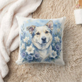 水彩の植物画風の花と犬の肖像画 クッション (ブランケット)