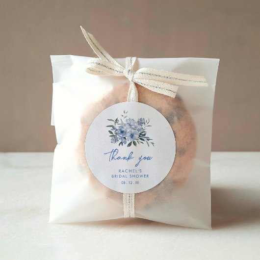 水彩ほこりっぽいブルーフローラブライダルシャワー ラウンドシール