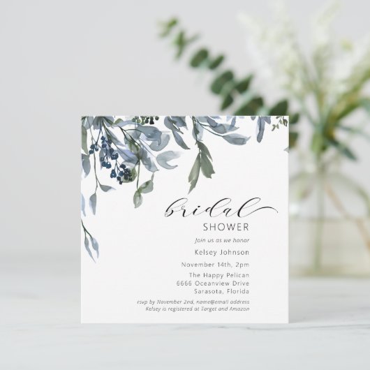 水彩ほこりっぽいブルーフローラブライダルシャワー 招待状 (スタンド正面)