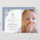 水彩ほこりっぽいブルーフローラベビー写真バプテスマ 招待状 (正面/裏面)