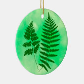水彩を背景にしたウッドランドファーングリーン セラミックオーナメント (右)
