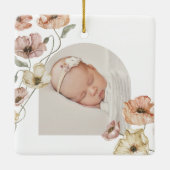 水彩アイスランドポピーベビー誕生写真 セラミックオーナメント (裏面)