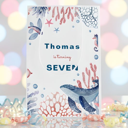 水彩アンダーザシー子供の誕生日 ミディアムペーパーバッグ