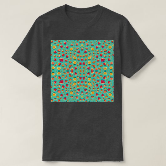 水彩イチゴとレモンフルーツスパターン(の模様が)ある Tシャツ (デザイン正面)