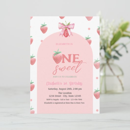 水彩イチゴの bow がついた2歳の誕生日 招待状 (スタンド正面)