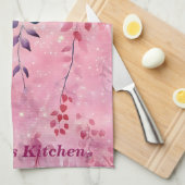 水彩エレガントつる植物（ピンク背景） キッチンタオル (四つ折り)