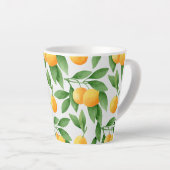 水彩オレンジまたはミカンのパターン カフェラテマグ (右アングル)