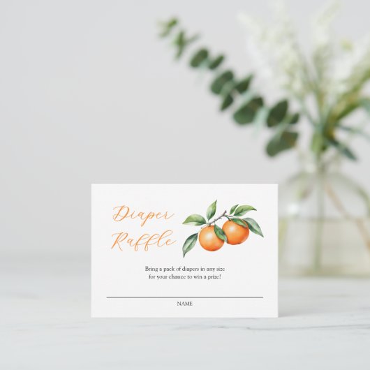 水彩オレンジ色の赤ちゃんシャワーおむつラッフル エンクロージャーカード (スタンド正面)