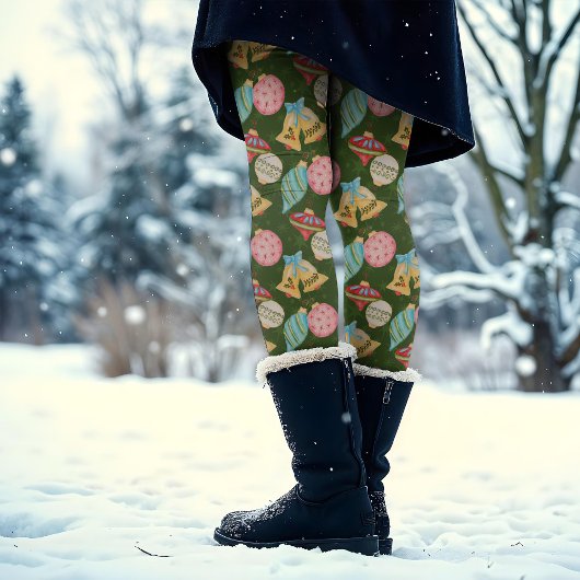 水彩オーナメントクリスマスレッドグリーンイエロー レギンス