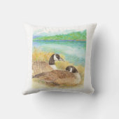 水彩カナダゲーゼのネスティングファミリー クッション (裏面)