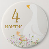 水彩ガチョウベビー月マイルストーンマーカーサイン 缶バッジ (正面)