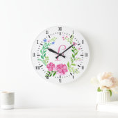 水彩ガーリーフラワーリース&イニシャルレター ラージ壁時計 (ホーム)