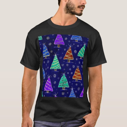 水彩クリスマスツリー:森のパターン。 Tシャツ (正面)
