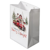 水彩クリスマストラックとヴィンテージ納屋 ミディアムペーパーバッグ (裏面アングル)