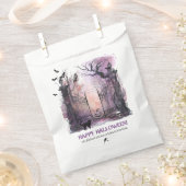 水彩ゴシック様式のゲート入り口ハローウィンパーティ フェイバーバッグ (クリップ留めされた状態)