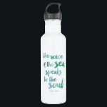 水彩シー引用文水瓶 ウォーターボトル<br><div class="desc">「魂に対する海話の声だ」 ケイト・ショパンの「目覚め」の引用文が筆筆のフォントで描かれ、夢のようなシーガラスの水彩色の色合いで描かれています。ビーチ好きやビーチ家、誰で感じもインスパイア海!</div>