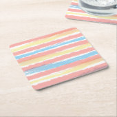 水彩ストライプ色ピンクブルーイエロー スクエアペーパーコースター (アングル)