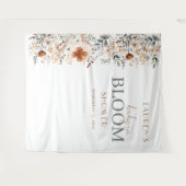 水彩テラコッタワイルドフラワーベビーシャワー タペストリー (正面(横))