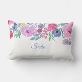 水彩バラフローラ配置のパーソナライズ ランバークッション (正面)