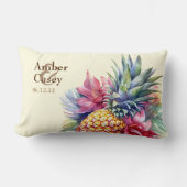 水彩パイナップルの名前と日付 ランバークッション (正面)