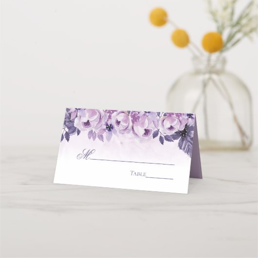 水彩パープルフローラエレガントな結婚式のテーブル プレイスカード (正面)