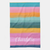 水彩ピンクのブラシストロークストライプのパーソナライズされた キッチンタオル (縦)