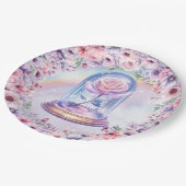 水彩ピンクのユニコーンとフェアリーのバラで地球 ペーパープレート (アングル)