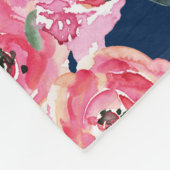 水彩ピンクの牡丹と葉柄 フリースブランケット (角)