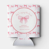 水彩ピンクボウバチェロレッテ 缶クーラー (裏面)