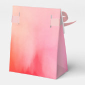 水彩ピンクモノグラム結婚式の引き出物 フェイバーボックス (裏面サイド)