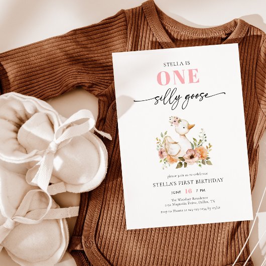 水彩ピンクワンガチョウ間抜けバースデーパーティー 招待状