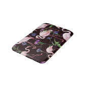 水彩フラミンゴとワイルドフラワーパターン。 バスマット (アングル)