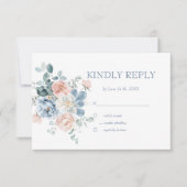 水彩フローラほこりっぽいブルーとピンクの結婚式RSVP 出欠カード (正面)