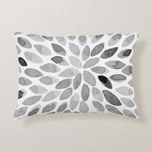 水彩ブラシストローク – 白黒 アクセントクッション (正面)