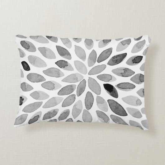 水彩ブラシストローク – 白黒 アクセントクッション (裏面)