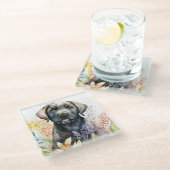 水彩ブラックラブラドールレトリバーと花 ガラスコースター (アングル)